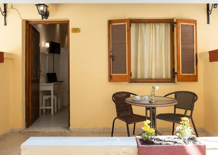 Wilde Rose Hotel