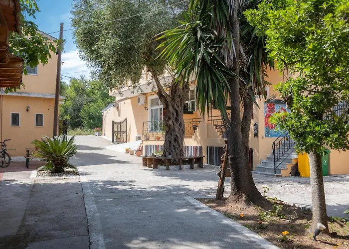 Wilde Rose Hotel
