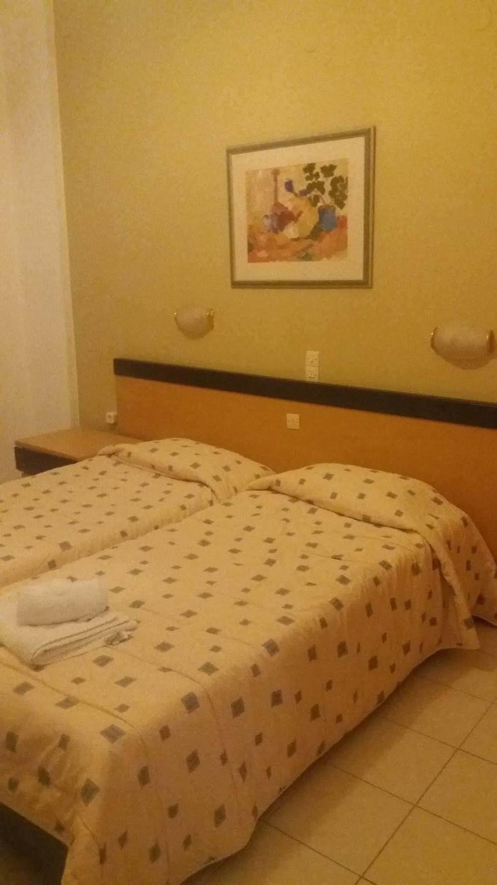 Wilde Rose Hotel